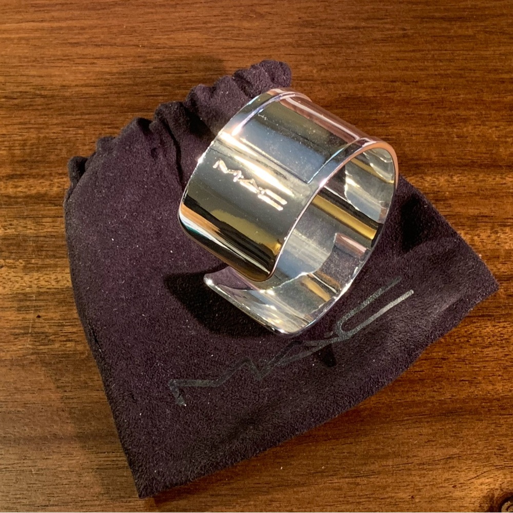 M.A.C cosmetics jewelry 5 year service award cuff never worn!!!!